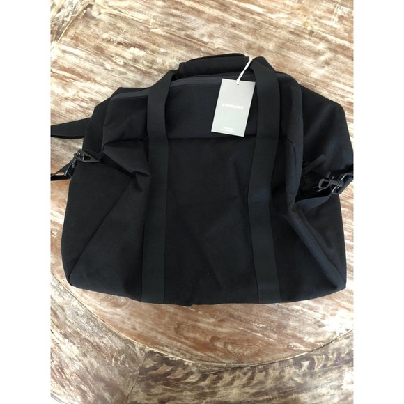 Everlane The Nylon Weekender Bag in Black NWT - Picture 2 of 8